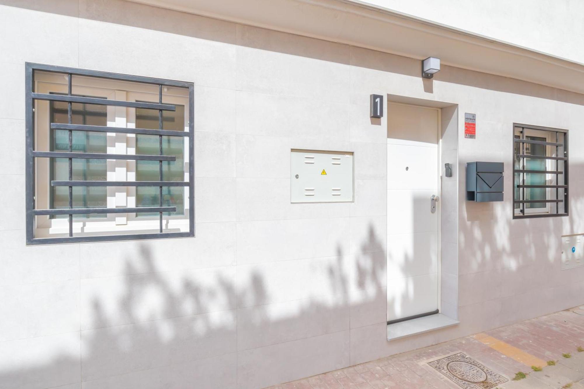 Casa Boliches Sunny & Near Fuengirola's Holiday home